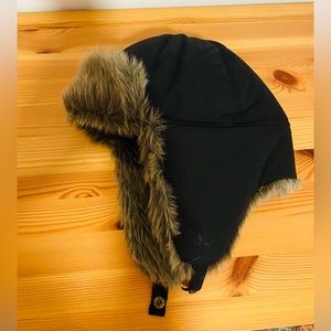 Eddie Bauer Trapper Hat!🦊